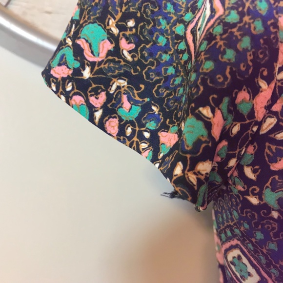J. Crew scoop neck  floral flutter dress - Picture 9 of 16
